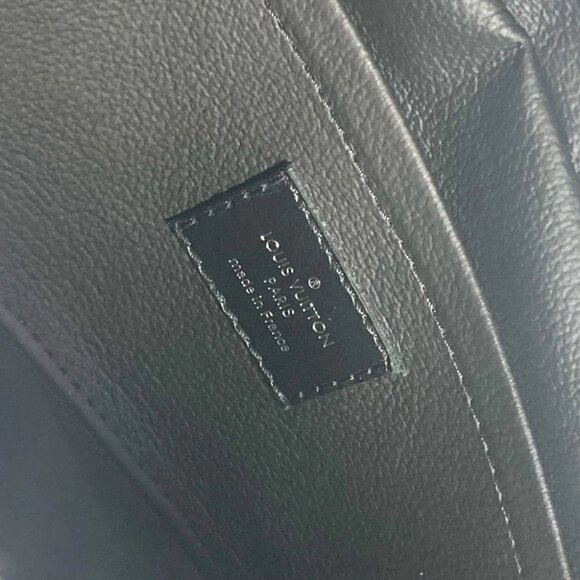LOUIS VUITTON M83113 MonogramEclipse Locker Dopp-Kit Pouch Bag Clutch Bag - Picture 7 of 15